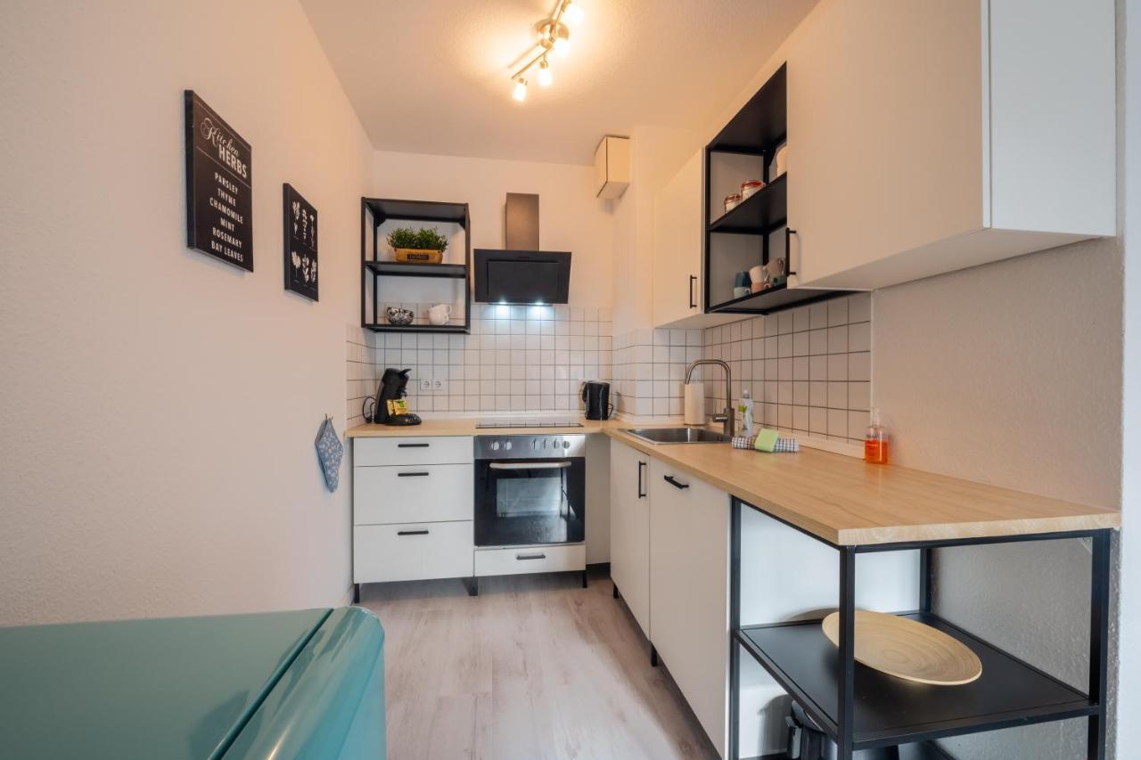 Moderne Eg-Wohnung In Sudenburg Mit Parkplatz, Top Anbindung Magdeburg Luaran gambar