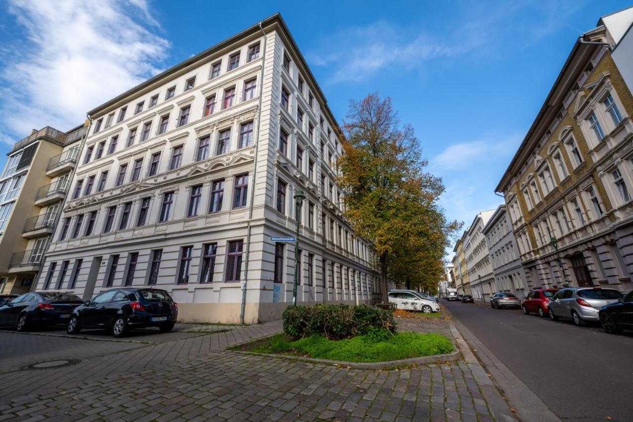 Moderne Eg-Wohnung In Sudenburg Mit Parkplatz, Top Anbindung Magdeburg Luaran gambar